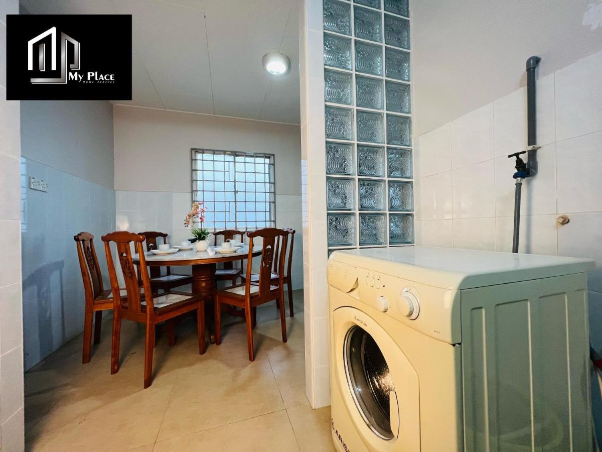 2 Storey 5Br 16Pax Semabok Taman Cheng Ho, 3 By Myplace Malacca Εξωτερικό φωτογραφία